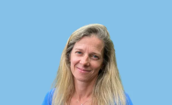 Olivia Barona - Coach